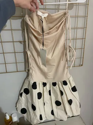 Shop fancy dress thumbnail 1