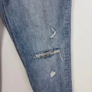 Aritzia Denim Forum The Joni‎ High Rise Loose Light Wash Jeans Size 28/29 Length thumbnail 5
