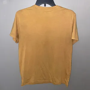 Old Navy Graphic Tee thumbnail 2