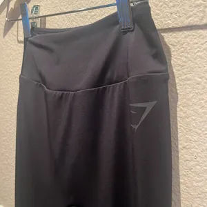 Gymshark Women’s Black Leggings Size XS thumbnail 3