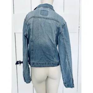 Levi's Levi Strauss Signature Women's Blue Denim Jacket Size Medium 8/10 Pockets thumbnail 2