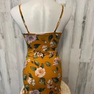 Coco and Shay Mustard Yellow Floral Bodycon Cami Mini Dress Size S thumbnail 3