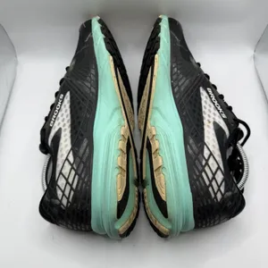 Brooks Women's Launch 3 Black/White/Ice Green Running Sneaker 10 B (M) thumbnail 9
