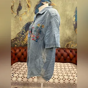 Bobbie Brooks Denim Button Down Shirt with Floral Embroidery Blue Size XL thumbnail 4