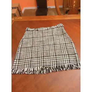 Zara Woman Tweed Mini Skirt S Plaid Houndstooth Black White Size S thumbnail 6
