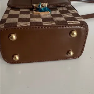 Elegant Brown Checkered Crossbody Bag NWT thumbnail 6