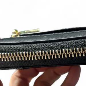 SIMPLY NOELLE JET SETTER WALLET black.NWT. thumbnail 5