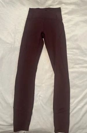 Lululemon leggings size 2 thumbnail 1