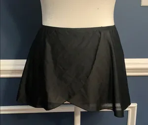 Black Dancer’s skirt thumbnail 1