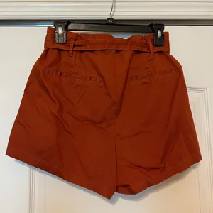 Hope's paper bag shorts thumbnail 2