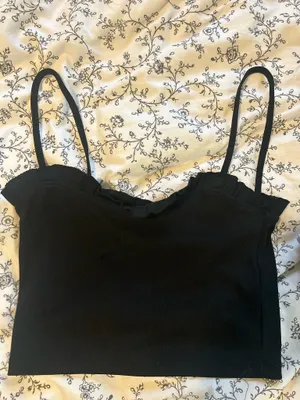 ZARA Crop Top Black thumbnail 1