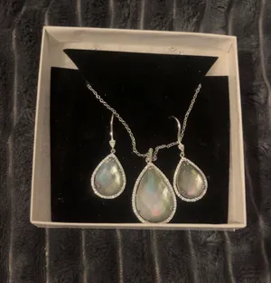 Silver Teardrop Pearl Necklace & Earrings Set thumbnail 1