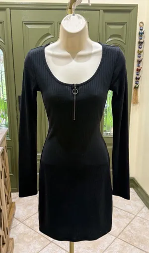 XO black long sleeve ribbed bodycon dress – size XS thumbnail 1