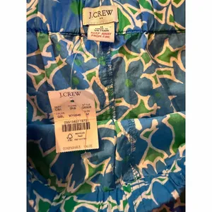 J.Crew Re-Imagined Shorts Womens M Blue Green White Floral Pull-On thumbnail 2