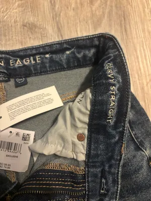 American Eagle Curvy Straight Jeans thumbnail 4