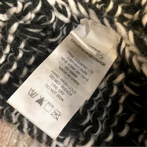 NWOT Free Country Black and White Knit Beanie with Pom thumbnail 7