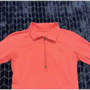 LULULEMON Women's Race GRACE 1/2 ZIP Coral Size 6 thumbnail 3