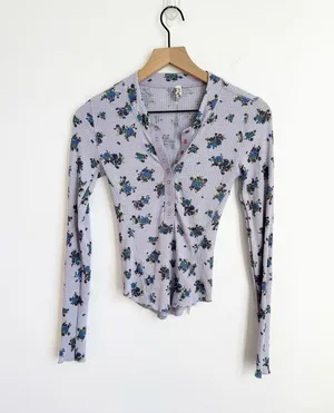 Free People One of the Girls Floral Henley XS Purple Blue thumbnail 2