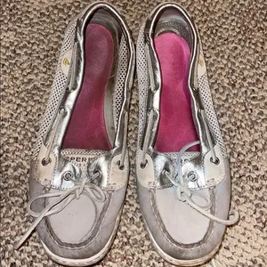 Sperry’s thumbnail 1
