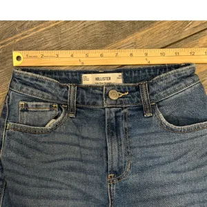 Hollister High-Rise Straight Leg Jeans Mid Rise 24/00 (24x29) Stretch Whiskering thumbnail 5