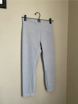 Lululemon Wunder Train High Rise Crop Size 8 Leopard Daisy Starlight Multi Gray thumbnail 4