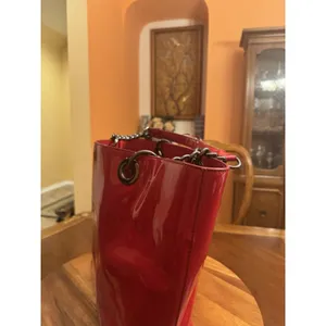 DKNY By Donna Karan Large Red Patent Tote Bag thumbnail 10