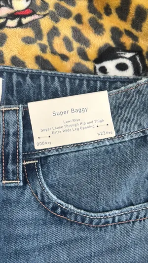 Hollister Jeans High-Rise thumbnail 3