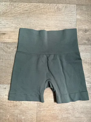 SET active Sculptflex High-Waist Seamless Biker Green Shorts Sz XS thumbnail 3