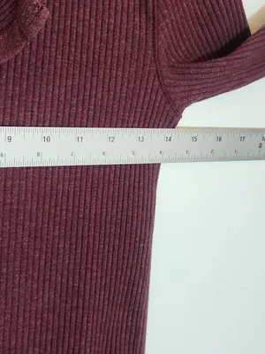 Aerie Burgundy Ribbed Knit Fitted Henley Top Size Small thumbnail 4