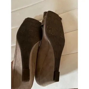 David's Bridal Rochelle Champagne Gold Glitter Peep Toe Pumps Heels‎ Size 8.5M thumbnail 2