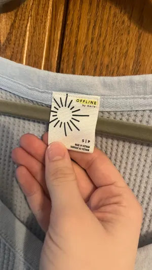 Aerie Waffle V-neck sweatshirt thumbnail 5