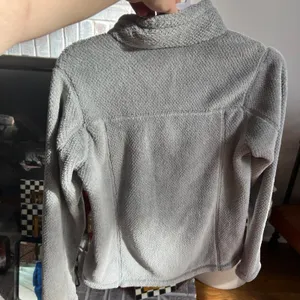 Patagonia woman’s fleece resnap size small‎ thumbnail 4