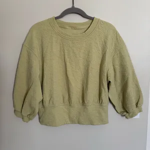 Lululemon Textured Crewneck Pullover Dew Green Yellow 3/4 Sleeve Womens Size 6 thumbnail 2