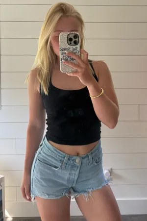 Levi’s 501 Shorts thumbnail 1