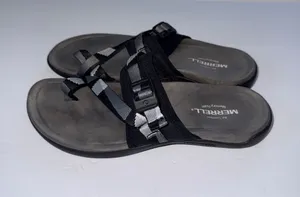 Merrell Black and Gray Webbing Toe-Loop Slide Sandals thumbnail 1