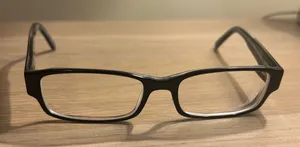 Ray-Ban Black Glasses frames and black Ray Ban Case thumbnail 1