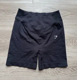 Gymshark Black Women's Seamless High-Waist Shorts thumbnail 1