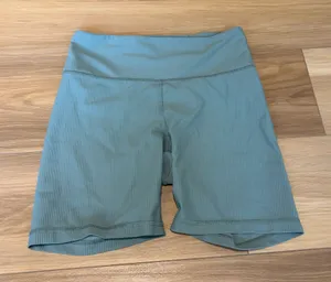 Old Navy PowerSoft High Rise Ribbed Bike Shorts Sage Green Medium thumbnail 1