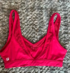 Fabletics Red Sports bra thumbnail 2