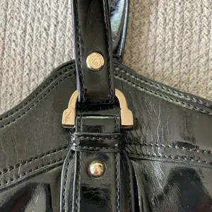 Vintage Y2K Liz Claiborne Black Patent Leather Pink Dot Shoulder Bag Purse thumbnail 2