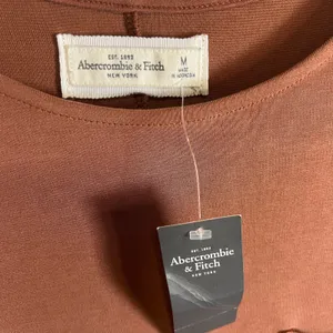 Abercrombie & Fitch Womens Long Sleeve‎ Pocket Tee Terracotta Brown Tunic Top M thumbnail 4