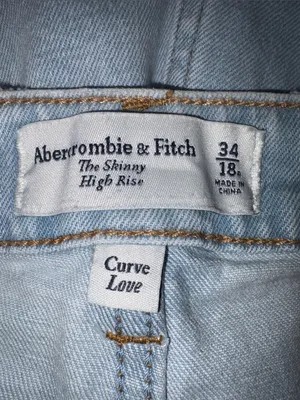 NWT Abercrombie & Fitch “The Skinny High Rise” Jeans, Size 18 thumbnail 4