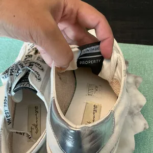 Vintage Havana VH EST 1954 White Silver Star Sneakers Size 8 thumbnail 5