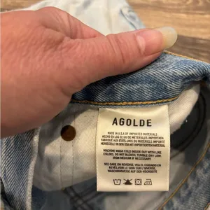 Agolde Distressed Light Blue Denim Shorts Size 26 Button Fly thumbnail 4