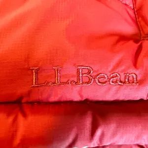 LL Bean Womens XL Burgundy Goose Down Puffer Vest Pockets Gorpcore Excellent thumbnail 4