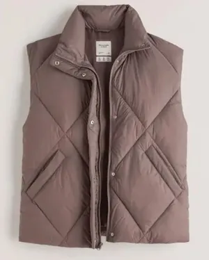 Abercrombie Oversized Quilted Puffer Vest XXS runs large thumbnail 1