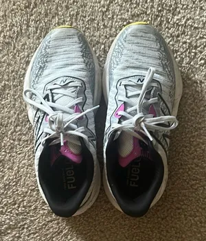 New Balance FuelCell Shift TR v2 Women’s Size 8 – Training/Gym Sneakers thumbnail 1