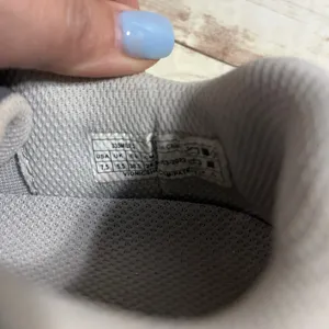 Vionic Miles Walking Sneakers Shoes Women's Size 7.5 Gray Athletic thumbnail 5
