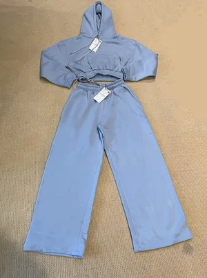 ZARA Long Sleeve Sweatsuit Set With Hoodie Size And Wide Pants Size M thumbnail 1