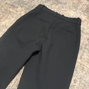 Babaton Aritzia Black Command Straight Leg Dress Pants Trousers Size 0 thumbnail 7